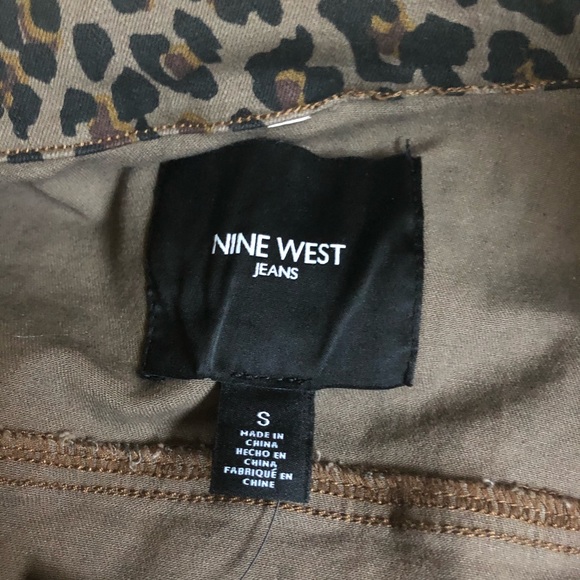 Cheetah Bengal Print Tan Sharp Denim Jean Jacket - Picture 9 of 13